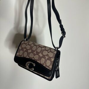 Coach Bandit Crossbody Bag In Signature Textile Jacquard